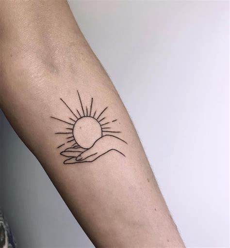 SUN Tattoo // @littletattoos on Instagram Tatuajes Tattoos, Sun Tattoos ...