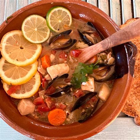 Mexican Seafood Stew (aka Sopa de Pescado)- Farmtojar.com