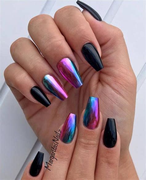 21 Stunning Chrome Nail Ideas To Rock The Latest Nail Trend - Styles Weekly