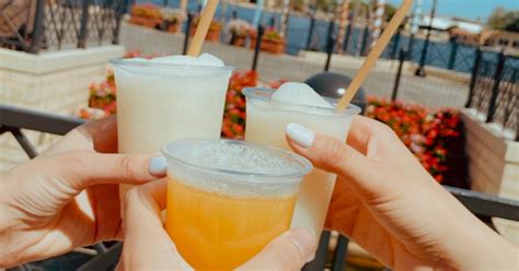 EPCOT's 10 Most Insta-Worthy Drinks, Ranked For Your Disney Vacay