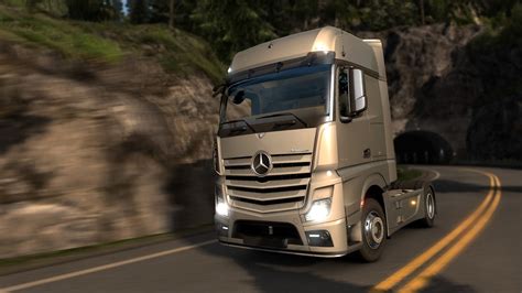 SCS Software's blog: Mercedes-Benz joining the Euro Truck Simulator 2 ...