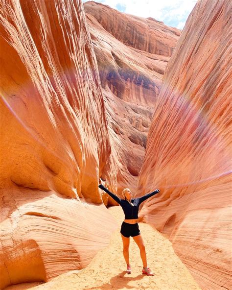 Lower Antelope Canyon - Kayaking & Hiking Guide