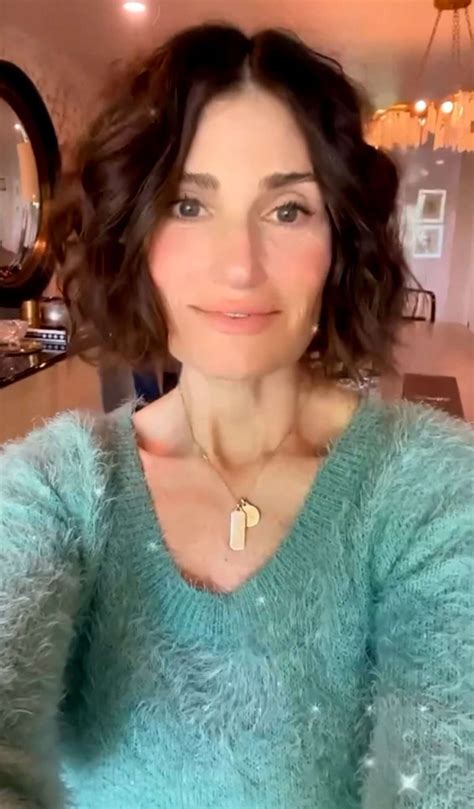 Idina Menzel Debuts New Bob Haircut on Instagram