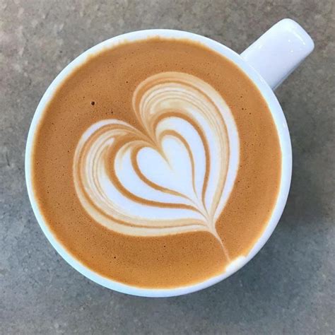 A gorgeous heart coffee latte art pattern found on thetrendybarista on ...