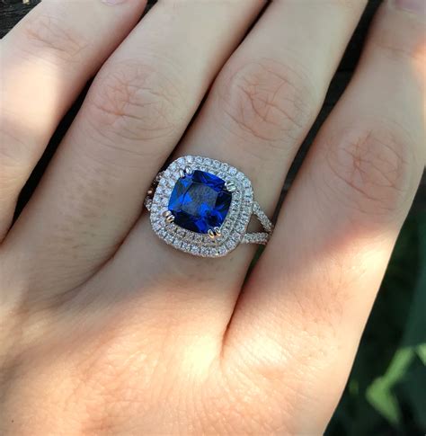 Engagement rings with blue sapphire - soundaca