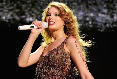 Taylor Swift Speak Now World Tour Love Story (HD), 60% OFF