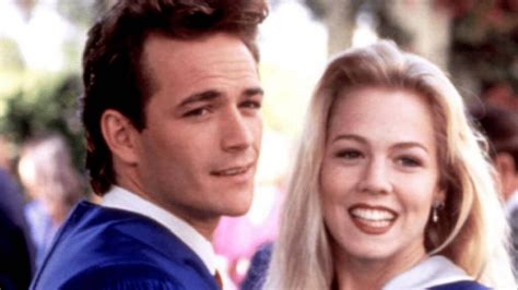 Jennie Garth & Tori Spelling to Pay Tribute to Luke Perry in 'Beverly ...