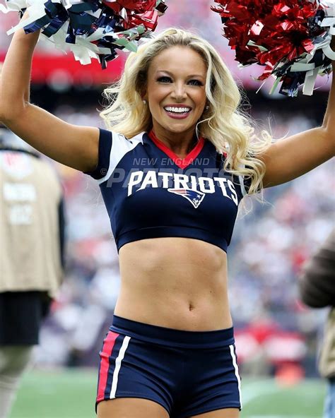 Pin by Todd on Cheerleaders | New england patriots cheerleaders ...