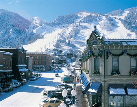 Skiing & Snowboarding Aspen Mountain - Colorado Ski Travel Guide