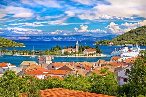 Exploring Stunning Vis, Croatia: Travel Guide to Vis Island