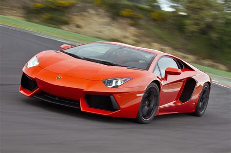 2012 Lamborghini aventador lp700-4 review | price-specs-interior ...