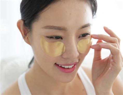 5 Mistakes You Make When Using Under-Eye Patches | Geniusbeauty