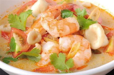 Traditional Tom Yum Kung Recipe | Yummly | Recipe | Delicious healthy ...