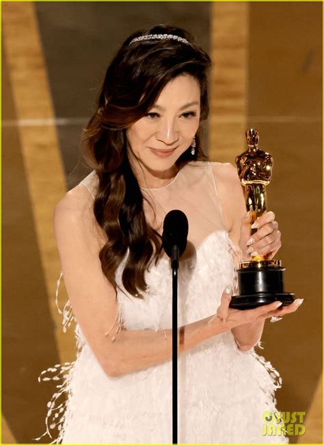 Michelle Yeoh Dress Oscars 2024 - Filide Charleen