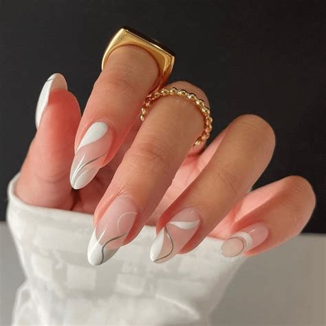 Short White Nail Designs 2024 - Lynna Rosalia