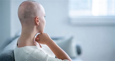 Scientists Discover New Strategy to Treat Cancer Hair Loss ...