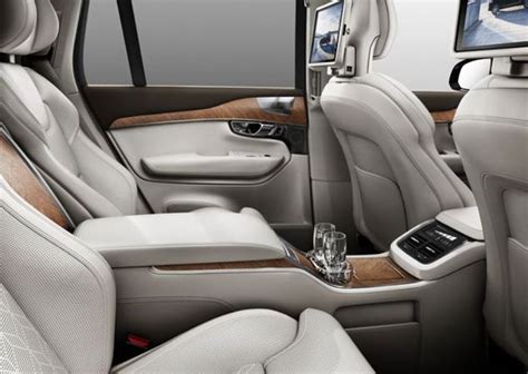 2017 Volvo XC90 interior, leather back seats