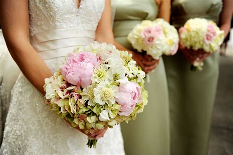 Wedding Flower Tips from The Experts | Arabia Weddings