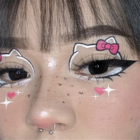 Pretty hello kitty eye makeup | Eye makeup, Hello kitty makeup, Cute ...