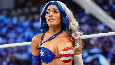 WWE Hall Of Famers Say Zelina Vega Should Have Won SmackDown Women's ...