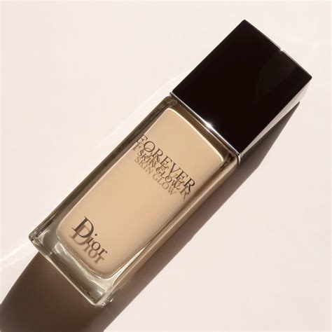 Dior Forever Skin Glow Foundation, Review