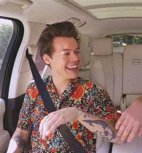 Harry Styles Carpool Karaoke | Harry styles, One direction harry styles ...