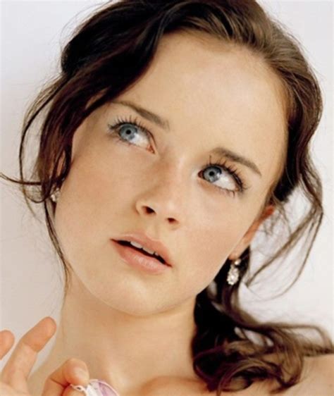 Alexis Bledel – Movies, Bio and Lists on MUBI