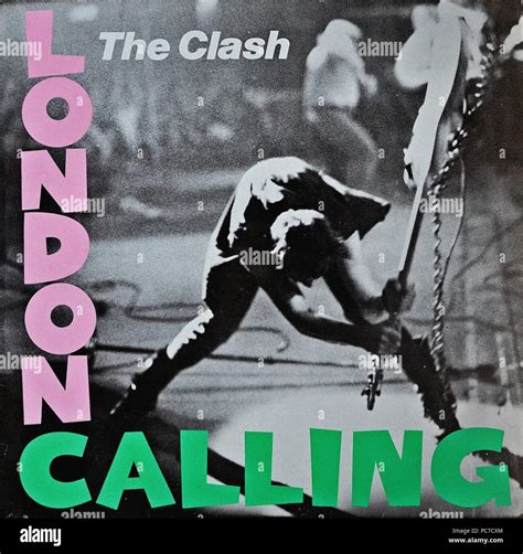 The Clash - London Calling - Vintage vinyl album cover Stock Photo - Alamy