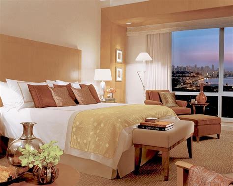 Four Seasons Hotel Mumbai in Mumbai - See 2023 Prices