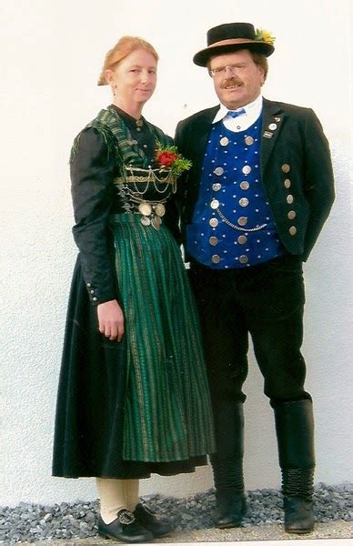 FolkCostume&Embroidery: Overview of the Folk Costumes of Germany