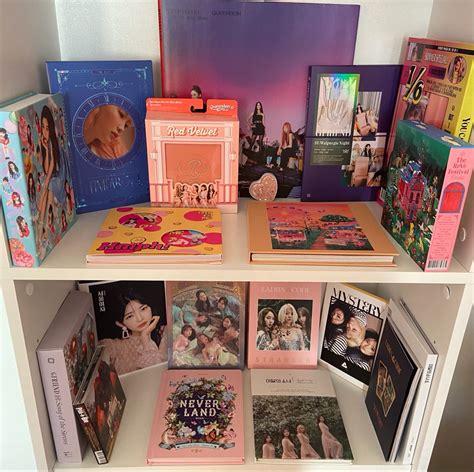 my kpop albums collection 💝 | Idée de décoration, Decoration