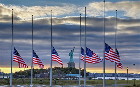 flags-half-staff – EppsNet