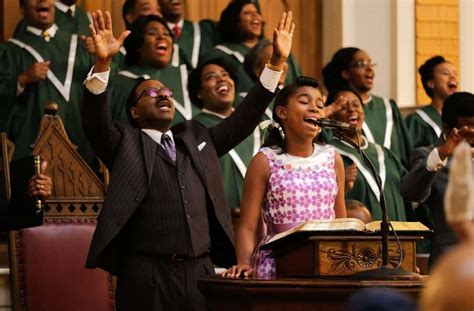 Who were Aretha Franklin's sisters? How Erma and Carolyn helped the ...