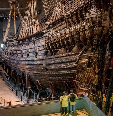 The Madeira shipwreck, sank in Lake Superior as one of the fatalities ...