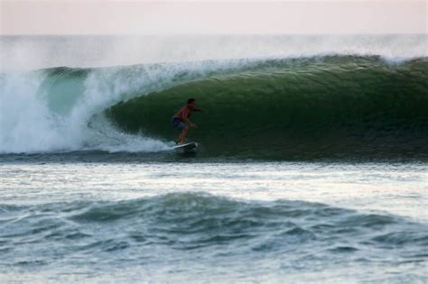 Surfing in Costa Rica: Secrets from a Local Surfer