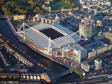 Biggest European Football Stadiums - Photos Idea