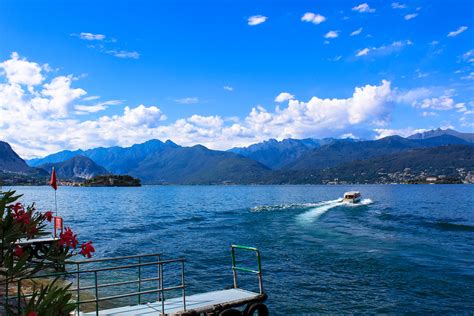 Waiting for ferry at Stresa, Lake Maggiore | Andy Hay | Flickr