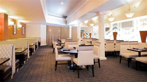 San Diego Restaurants | Sheraton Mission Valley San Diego Hotel