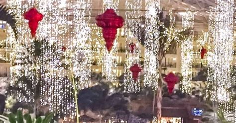 Opryland Hotel Christmas 2024 - Lela Shawna