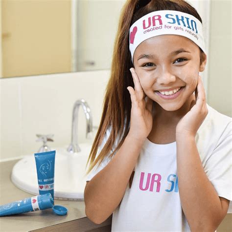 Guide to Tween Skincare & the Best Face Washes for Teen Skin | Luv Ur Skin