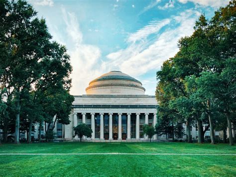 MIT Acceptance Rate