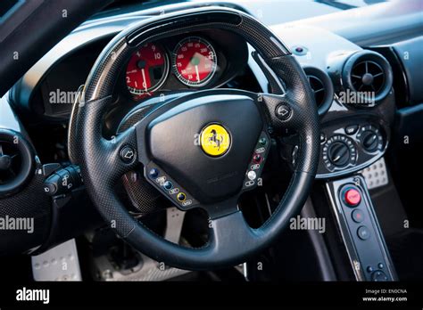 Ferrari 2022 Enzo Interior