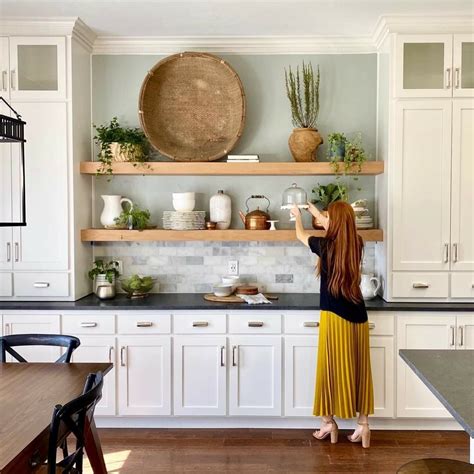 Cape Cod Kitchen | Dining room shelves, Home trends, House beautiful ...