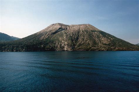 Vulcano Island | Volcanic, Aeolian Islands, Mediterranean | Britannica