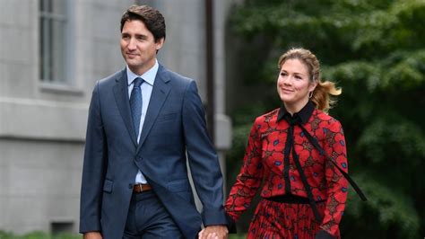 Sophie Gregoire Trudeau PM - Apzo Media