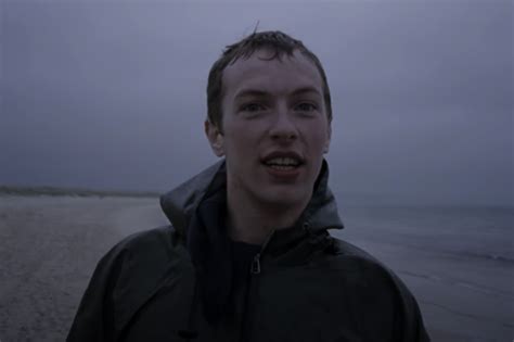 Coldplay Shares First Take Of 'Yellow' Video