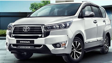 Toyota Innova Crysta: डीजल इंजन के साथ भारतीय बाजार में वापसी ...