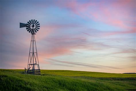 History of Windmills in America - Grit