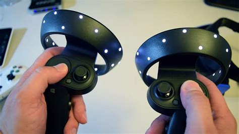 Watch: Microsoft's "Mixed Reality" VR Controllers in Action