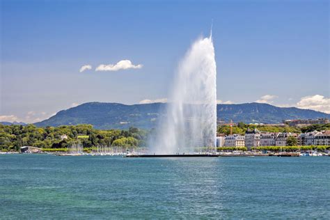 6 Reasons Why You Should Visit Geneva While in Switzerland - Road Affair